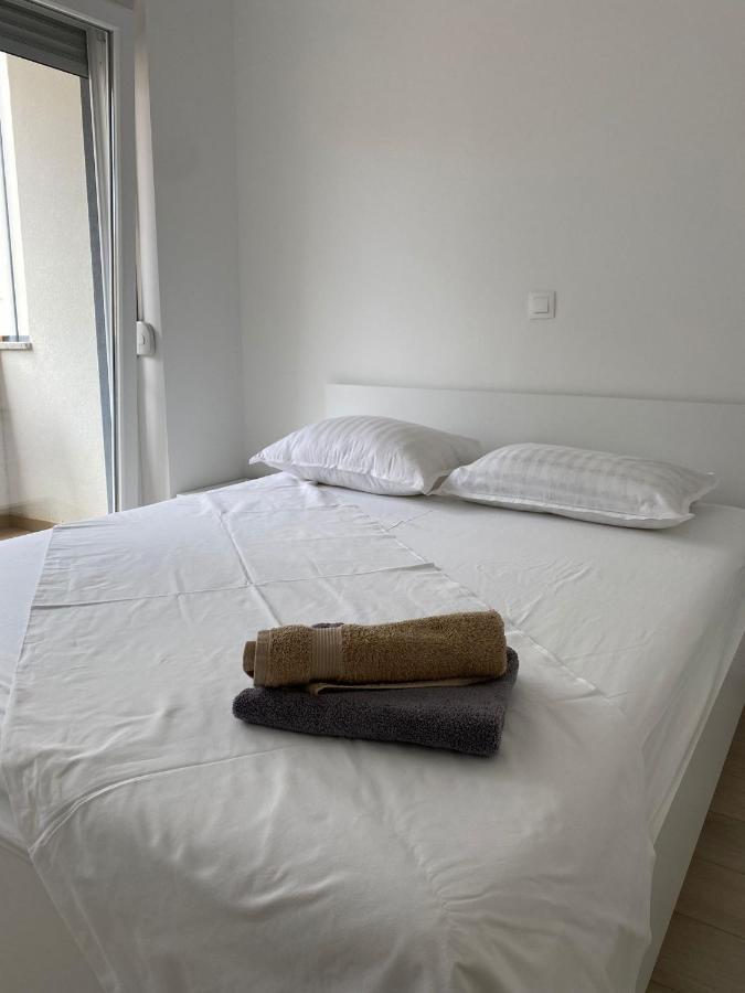 Lola Apartment *